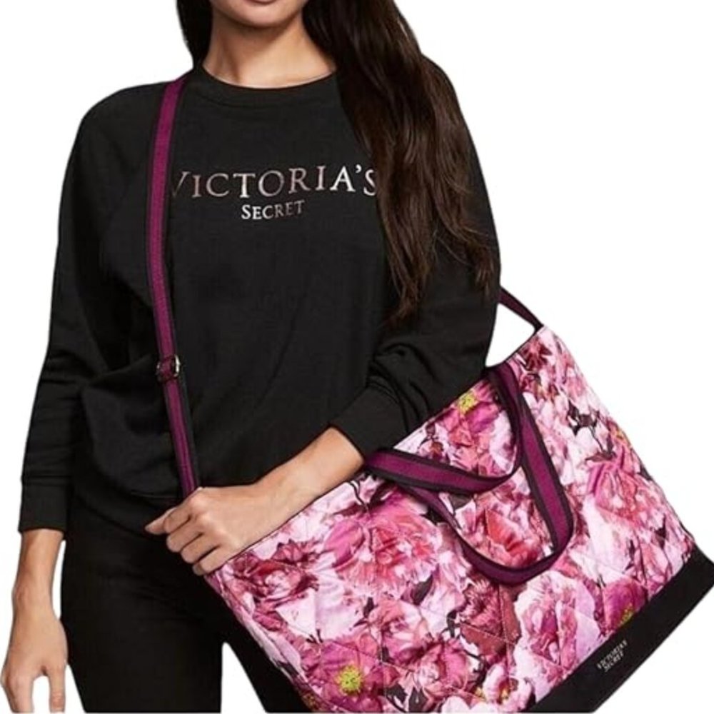 NWT Victoria's Secret Floral Tote Rose Flowers Quilted Weekender Bag - Picture 2 of 2